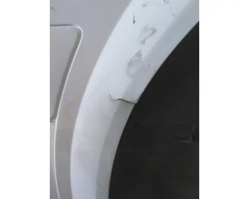 VOLVO VNL CAB SKIRTSIDE FAIRING