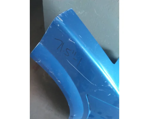 VOLVO VNL CAB SKIRTSIDE FAIRING