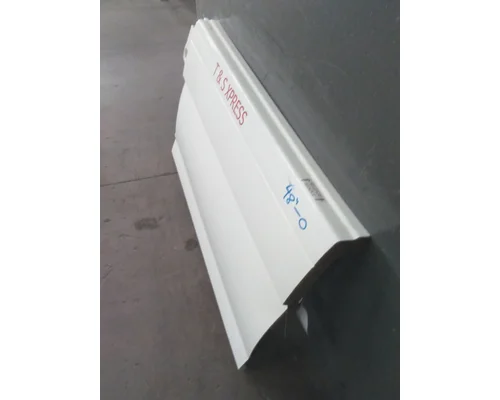 VOLVO VNL CAB SKIRTSIDE FAIRING