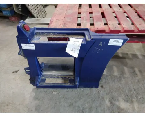 VOLVO VNL CAB SKIRTSIDE FAIRING