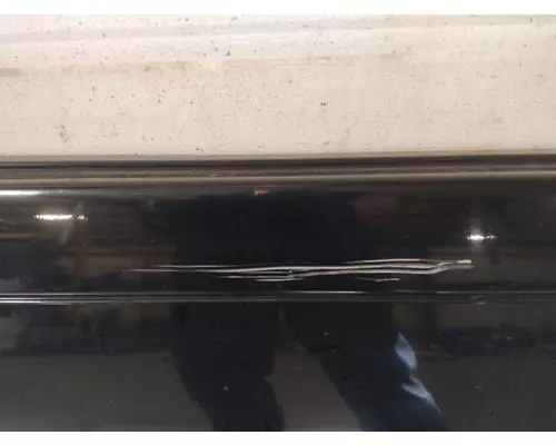 VOLVO VNL CAB SKIRTSIDE FAIRING