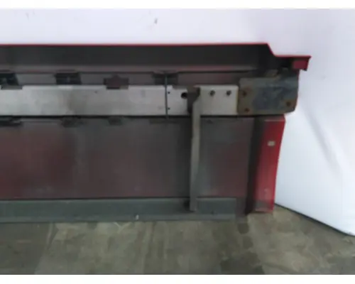 VOLVO VNL CAB SKIRTSIDE FAIRING