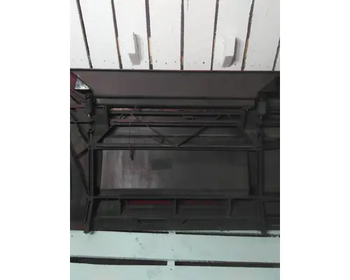 VOLVO VNL CAB SKIRTSIDE FAIRING