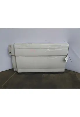 VOLVO VNL CAB SKIRT/SIDE FAIRING