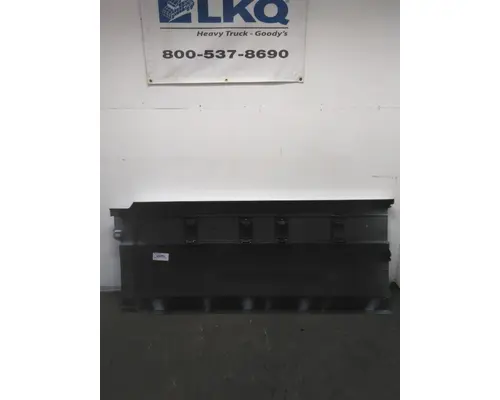 VOLVO VNL CAB SKIRTSIDE FAIRING