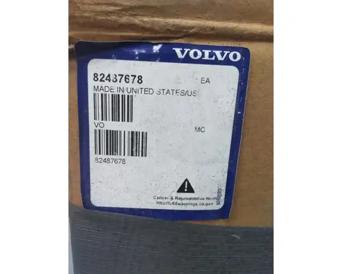 VOLVO VNL CAB SKIRTSIDE FAIRING