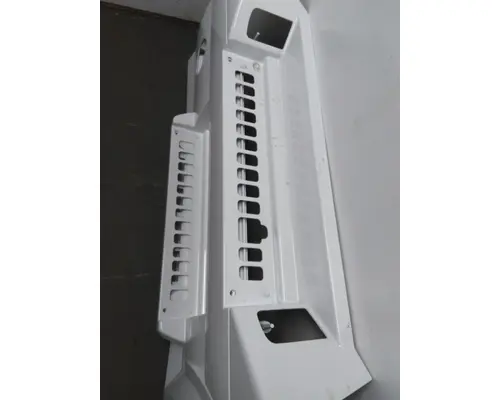 VOLVO VNL CAB SKIRTSIDE FAIRING