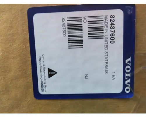 VOLVO VNL CAB SKIRTSIDE FAIRING