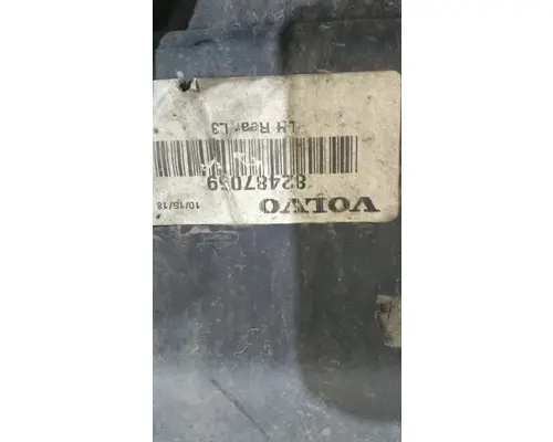 VOLVO VNL CAB SKIRTSIDE FAIRING