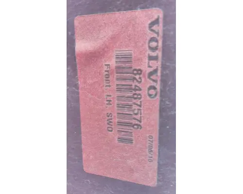 VOLVO VNL CAB SKIRTSIDE FAIRING