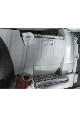 VOLVO VNL CAB SKIRT/SIDE FAIRING