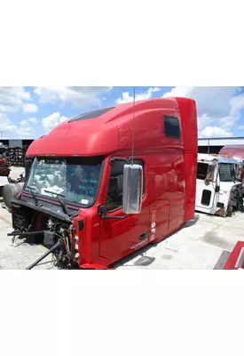 VOLVO VNL CAB