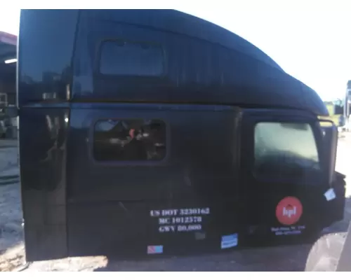 VOLVO VNL CAB