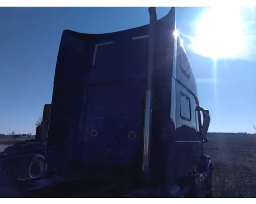 VOLVO VNL CAB
