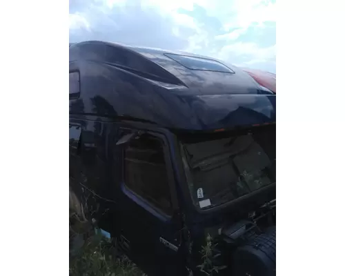 VOLVO VNL CAB