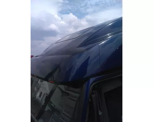VOLVO VNL CAB