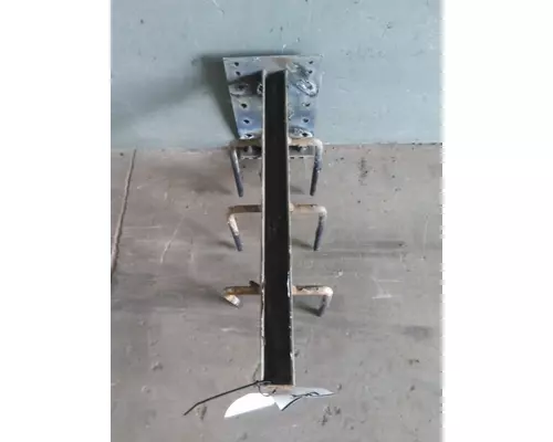 VOLVO VNL CHAIN HANGER