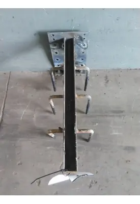VOLVO VNL CHAIN HANGER