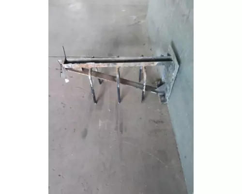 VOLVO VNL CHAIN HANGER