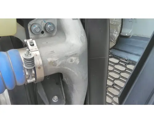 VOLVO VNL CHARGE AIR COOLER (ATAAC)
