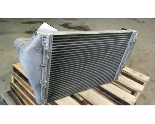 VOLVO VNL CHARGE AIR COOLER (ATAAC)