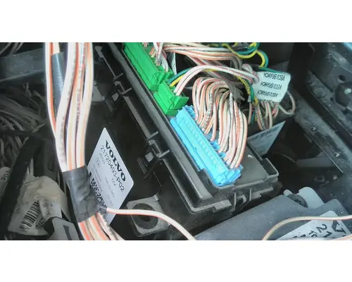 VOLVO VNL CHASSIS CONTROL MODULE (CCM)