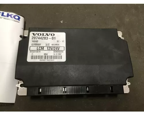VOLVO VNL CHASSIS CONTROL MODULE..CCM