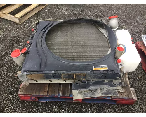 VOLVO VNL COOLING ASSEMBLY (RAD, COND, ATAAC)