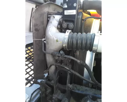 VOLVO VNL COOLING ASSEMBLY (RAD, COND, ATAAC)