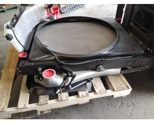 VOLVO VNL COOLING ASSEMBLY (RAD, COND, ATAAC)