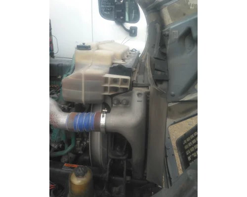 VOLVO VNL COOLING ASSEMBLY (RAD, COND, ATAAC)