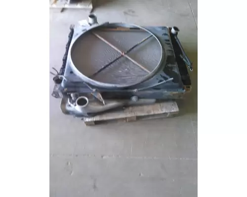 VOLVO VNL COOLING ASSEMBLY (RAD, COND, ATAAC)