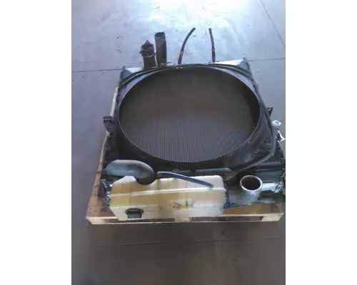 VOLVO VNL COOLING ASSEMBLY (RAD, COND, ATAAC)