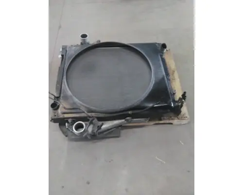 VOLVO VNL COOLING ASSEMBLY (RAD, COND, ATAAC)