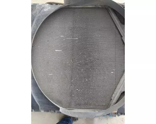 VOLVO VNL COOLING ASSEMBLY (RAD, COND, ATAAC)