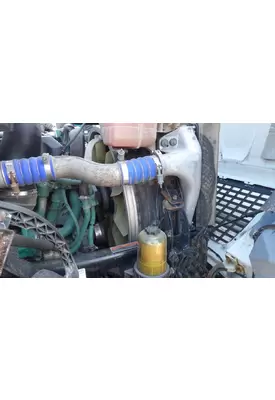 VOLVO VNL COOLING ASSEMBLY (RAD, COND, ATAAC)