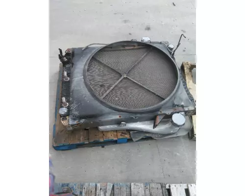 VOLVO VNL COOLING ASSEMBLY (RAD, COND, ATAAC)
