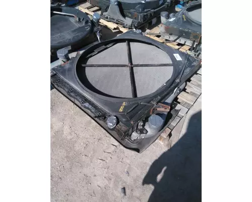 VOLVO VNL COOLING ASSEMBLY (RAD, COND, ATAAC)