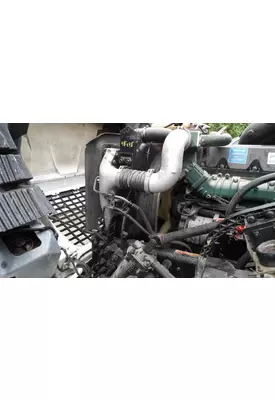 VOLVO VNL COOLING ASSEMBLY (RAD, COND, ATAAC)