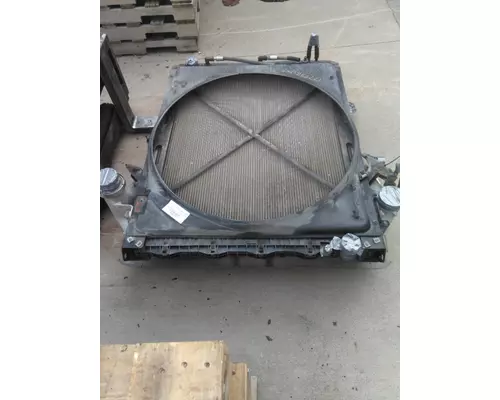 VOLVO VNL COOLING ASSEMBLY (RAD, COND, ATAAC)