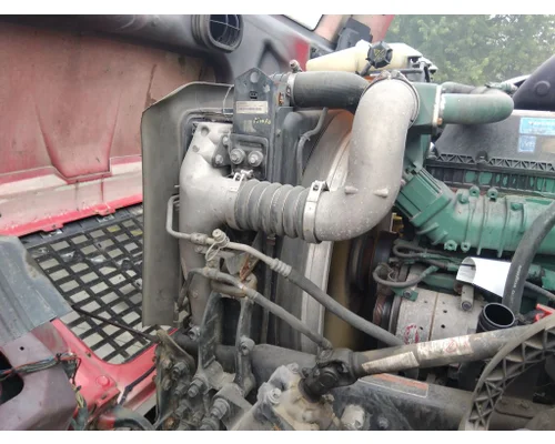 VOLVO VNL COOLING ASSEMBLY (RAD, COND, ATAAC)