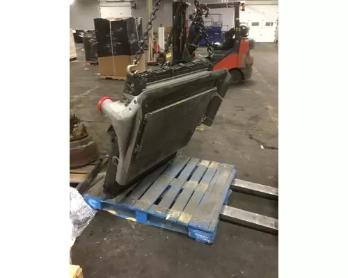 VOLVO VNL COOLING ASSEMBLY (RAD, COND, ATAAC)