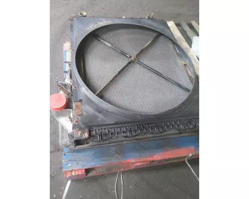 VOLVO VNL COOLING ASSEMBLY (RAD, COND, ATAAC)