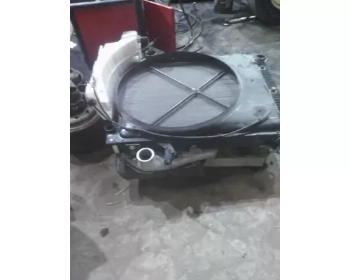 VOLVO VNL COOLING ASSEMBLY (RAD, COND, ATAAC)