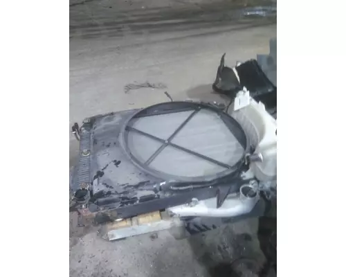 VOLVO VNL COOLING ASSEMBLY (RAD, COND, ATAAC)