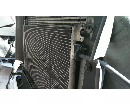 VOLVO VNL COOLING ASSEMBLY (RAD, COND, ATAAC)