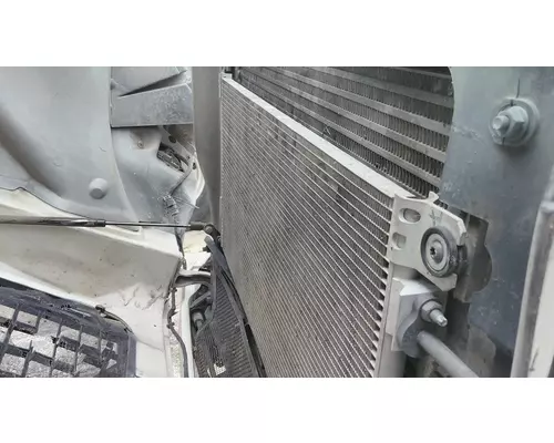 VOLVO VNL COOLING ASSEMBLY (RAD, COND, ATAAC)