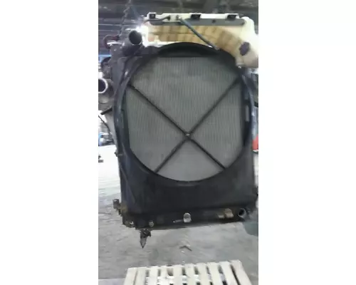 VOLVO VNL COOLING ASSEMBLY (RAD, COND, ATAAC)