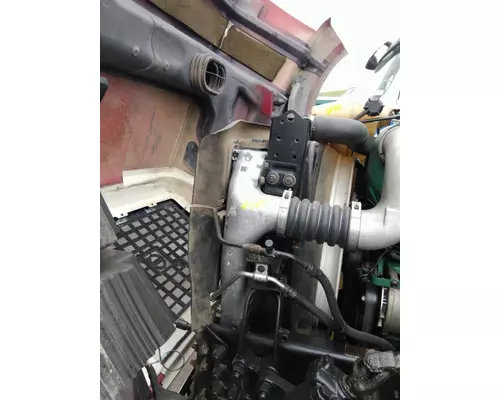 VOLVO VNL COOLING ASSEMBLY (RAD, COND, ATAAC)