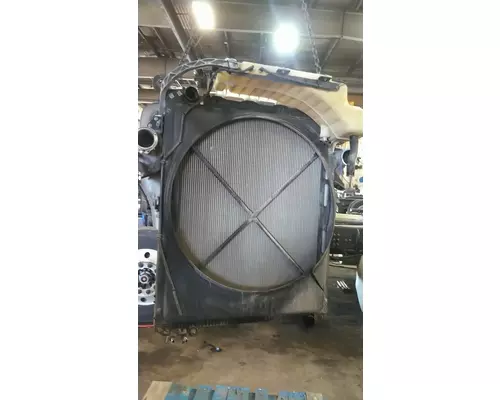 VOLVO VNL COOLING ASSEMBLY (RAD, COND, ATAAC)